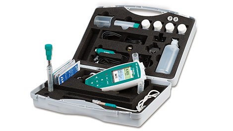 914-pH_Conductometer-with-case.jpg